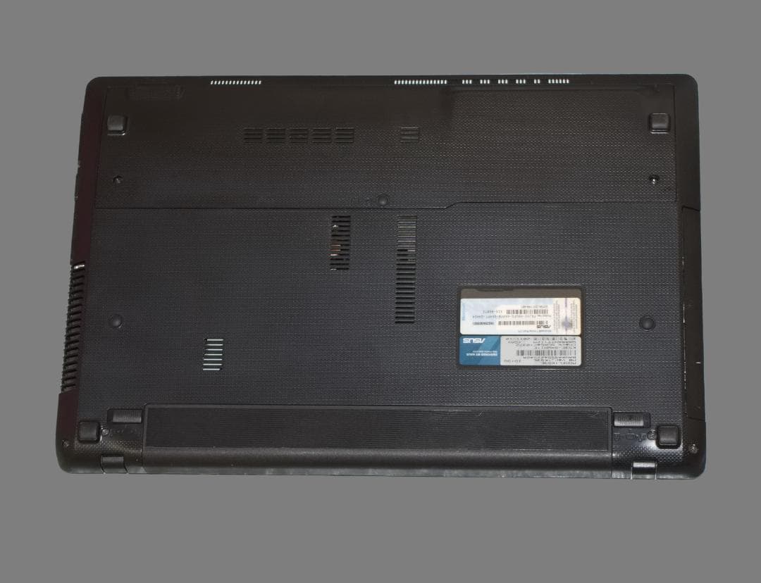 ★美品　ASUS　Corei5　新品SSD240GB　8GB　Windows11