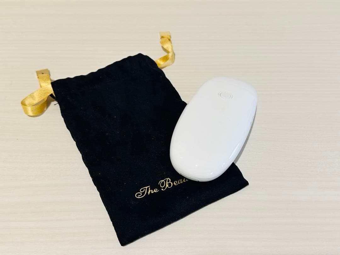 The Beautools 美容器 フェイスポンプ ホワイト ポーチ付き