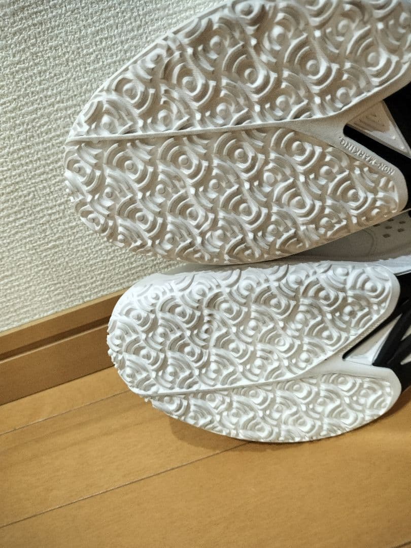 ソニケージ　ワイド　27センチ　YONEX 　テニスシューズ