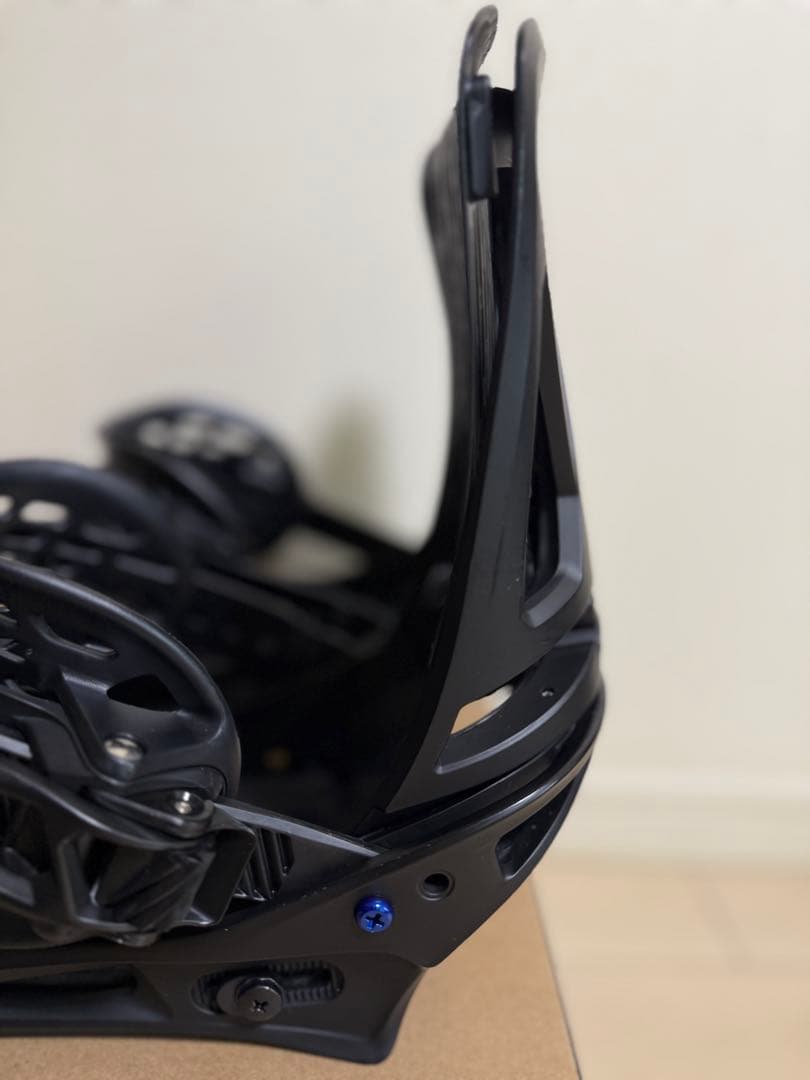 Burton GENESIS Reflex M 23-24 ブラック