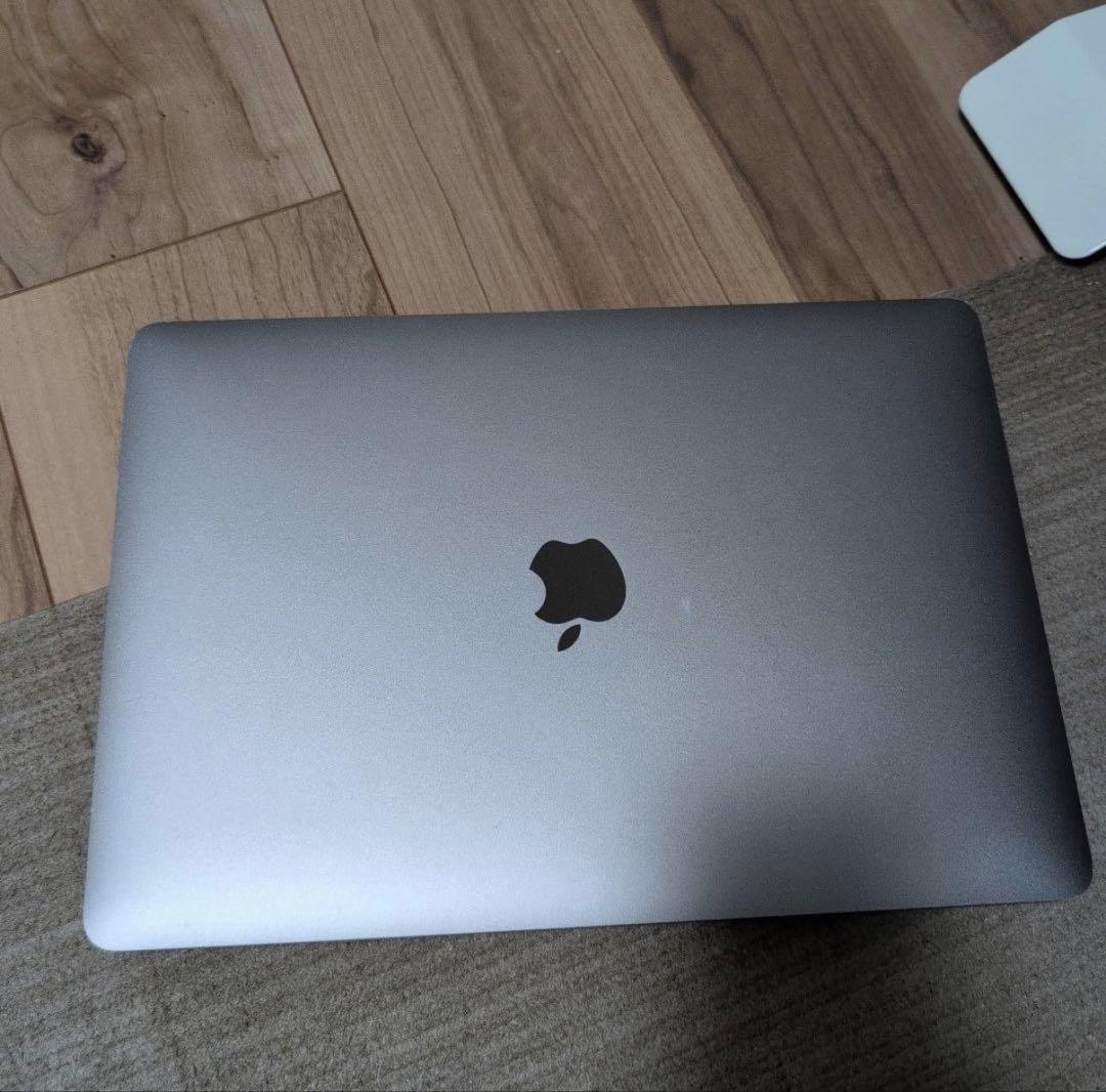 Apple MacBook Pro スペースグレー