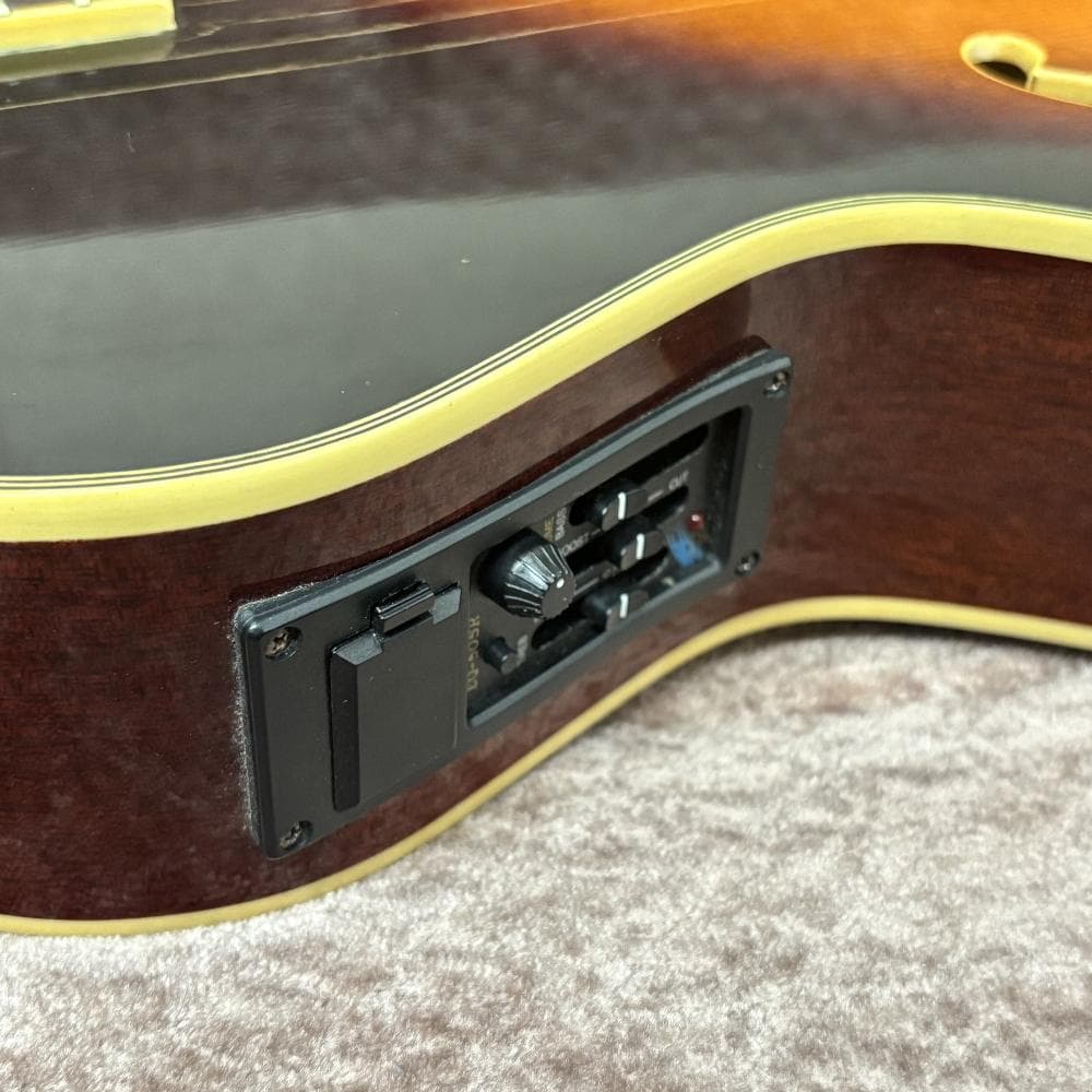 希少 ジュノ JUNO EA-50FC/TBS エレアコ アコースティックギター