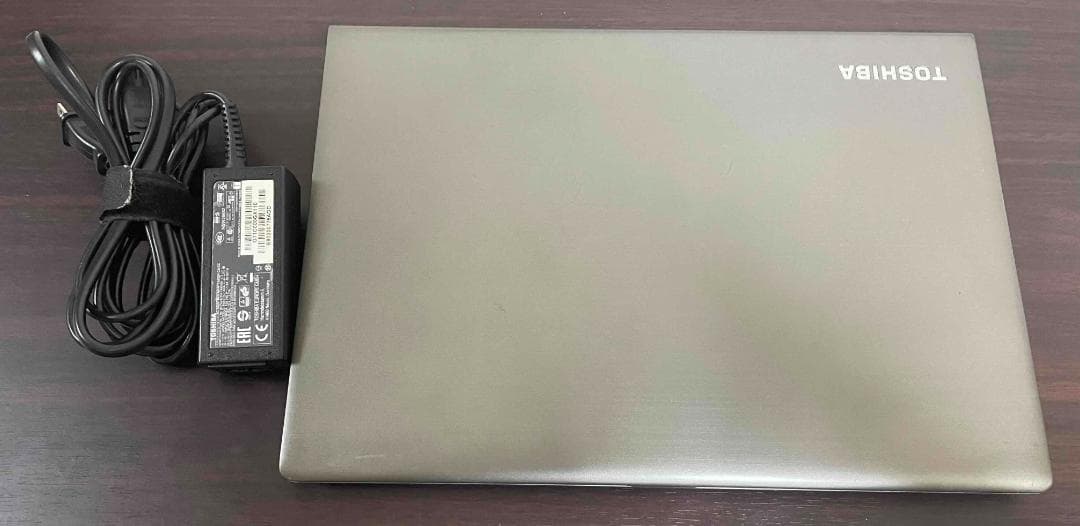 東芝 dynabook 第6世代Core i7 メモリ16GB SSD128GB