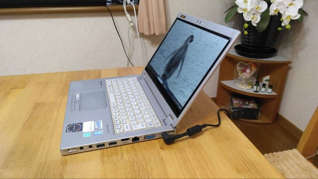 レッツノート CF-MX3 Core i5-4310Uメモリ8G　SSD256G