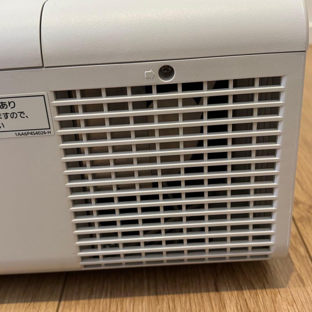 良品 Panasonic パナソニックEW630プロジェクター使用時間2047h