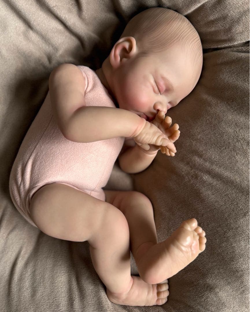 ★新品★リボーンドール 癒しのスリーピングベビーちゃん 45cm