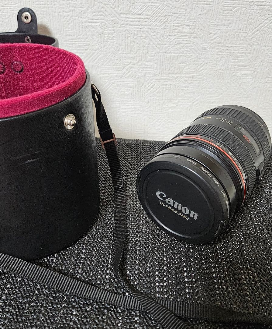カズ　CANON ZOOM LENS EF 28 70mm 1 2.8 L