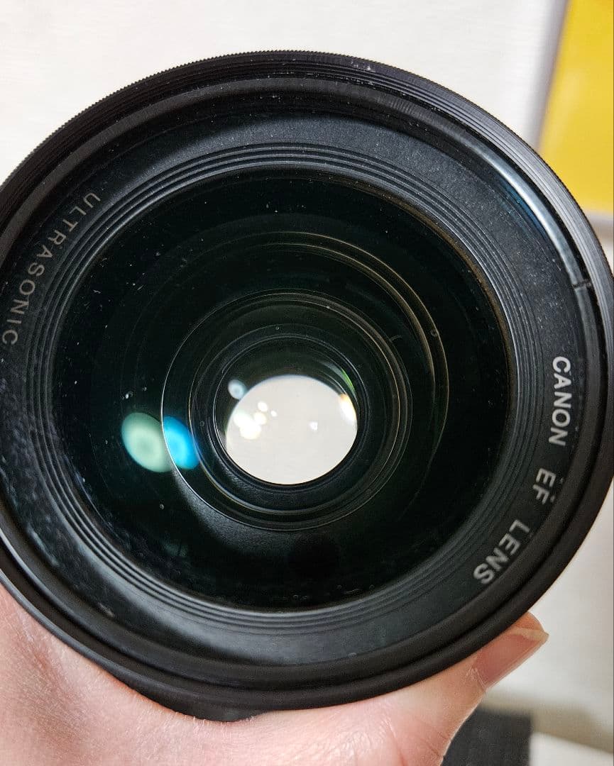 カズ　CANON ZOOM LENS EF 28 70mm 1 2.8 L