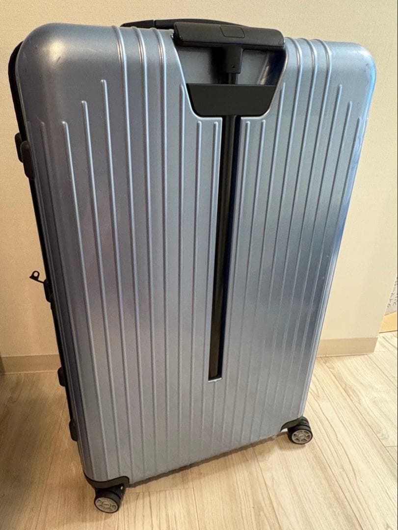 リモワ　サルサエアー　アイスブルー　中古91ℓ TSAロック
