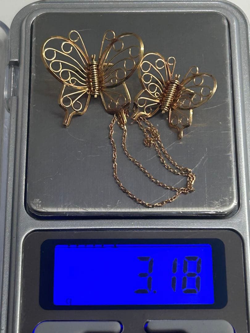 蝶々 バタフライ K18 ゴールド750 重さ3,18g ブローチ