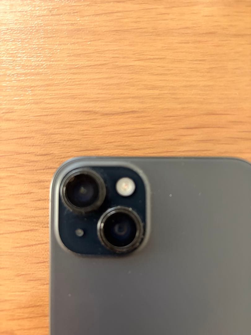 iPhone 15 Plus 本体