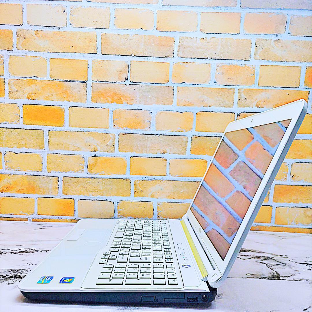 初心者さん向け簡単ノートパソコン❤️爆速SSD❤️メモリ8G✨ハイスぺPC☘️