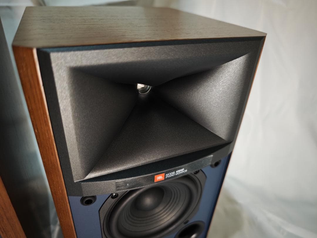 JBL 4305P スタジオモニター
