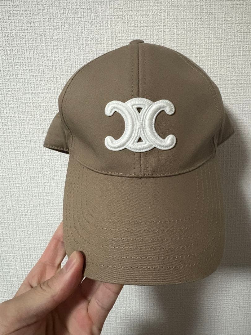セリーヌ　キャップ　帽子　ベージュ