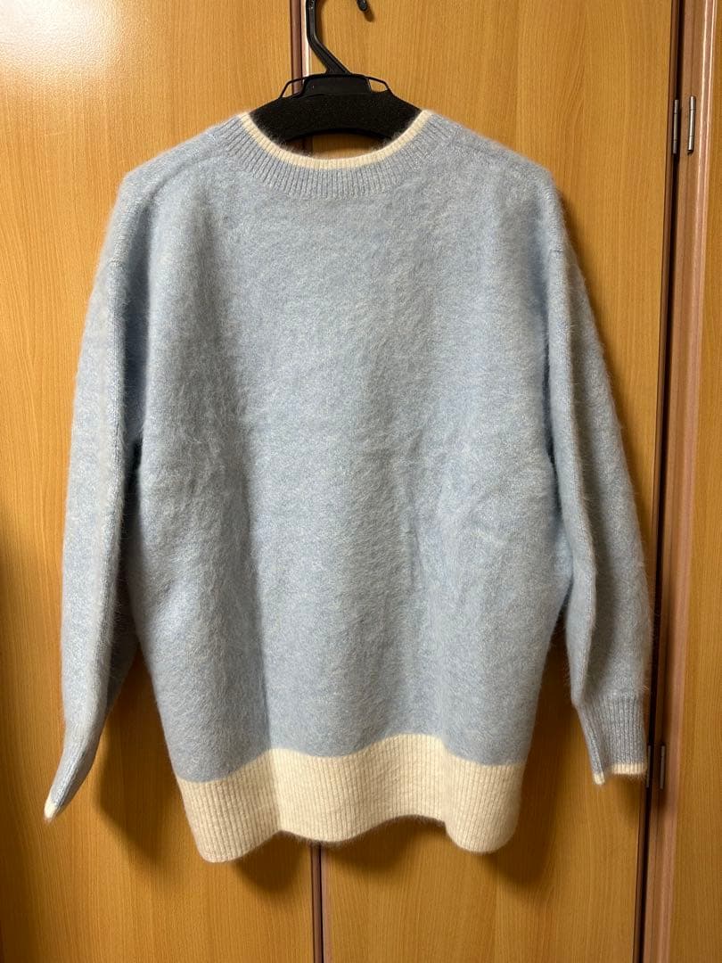 フォックスカシミヤ Vネック ニット ブルー