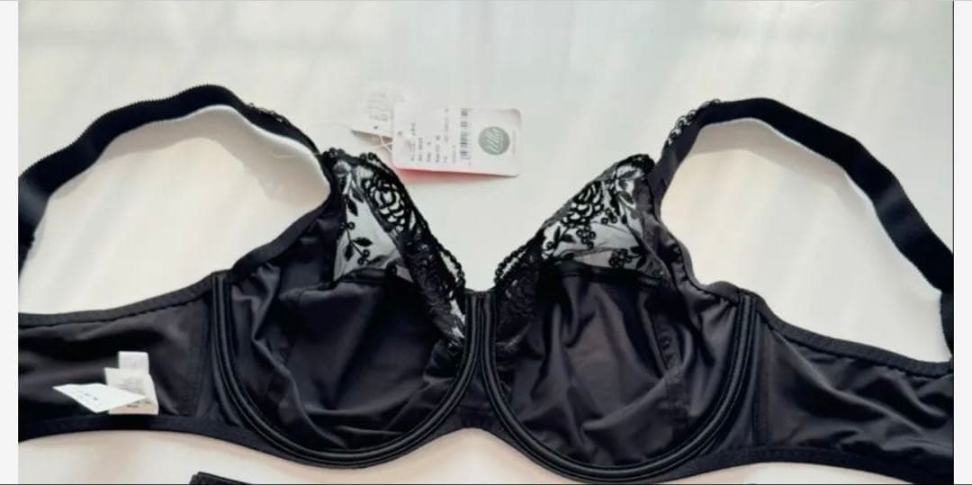 ⭐K⭐複数購入割引します。 ☆ ULLA ワコール☆G85 貴重サイズ新品