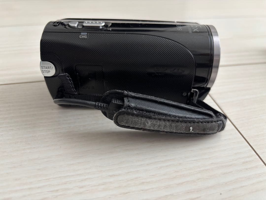 SONY HANDYCAM HDR-CX270バッテリー2個＆ケース付き