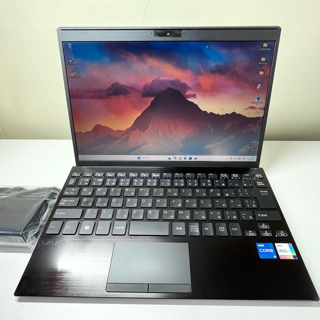 【極美品】VAIO VJPJ211JAE3B 16GB i5 11世代 薄型軽量