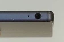 スマートフォン本体 Xperia Z5 SO-01H Black 32 GB docomo