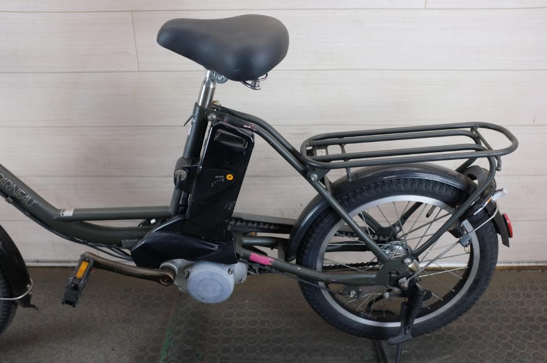 y*i様 LOUIS GARNEAU 　18インチ　3段　13.2Ah（3点灯）