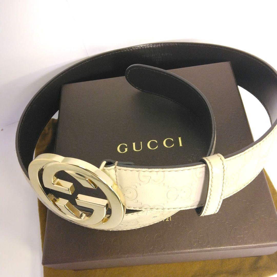 GUCCI　シマインターロッキング レザー 　GGロゴバックル ベルト ホワイト