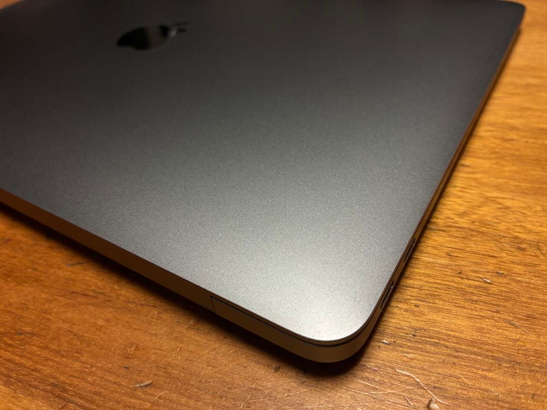 【美品】MacBook Air M1 13インチ おまけ付き