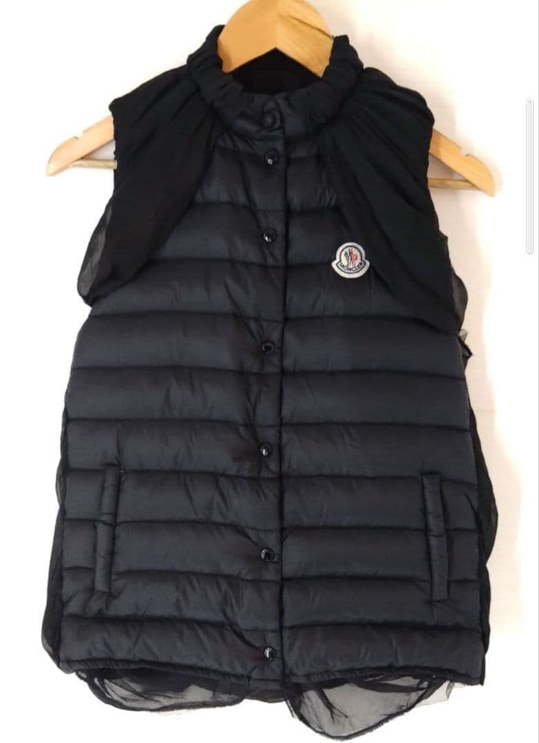 モンクレール　SONA/チュール切替/ダウンベスト/ナイロン/BLK/無地