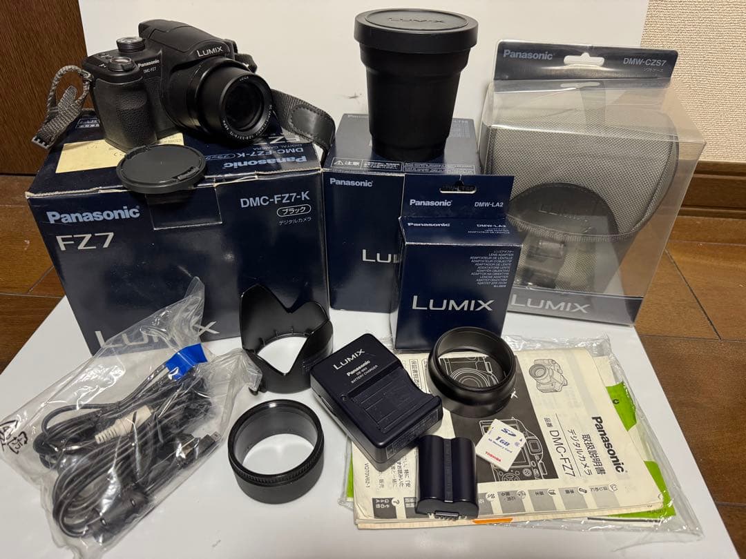 【Panasonic】LUMIX FZ7 & オプション品