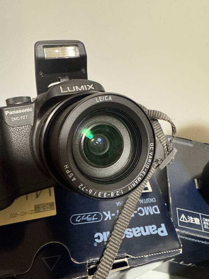 【Panasonic】LUMIX FZ7 & オプション品