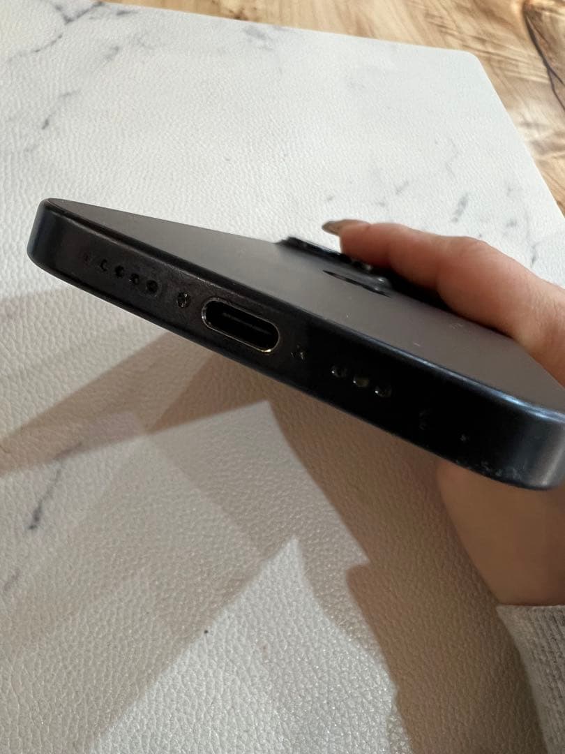 Apple iPhone 15pro SIMフリー 256GB