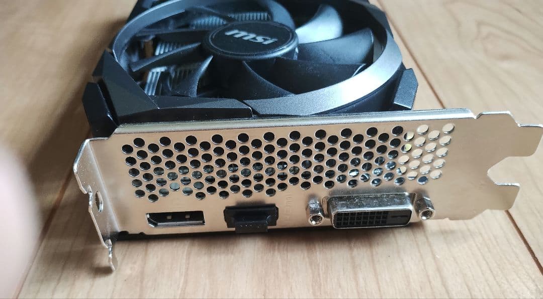 グラフィックボード・グラボ・ビデオカード MSI GEFORCE RTX 3050 VENTUS 2X XS OC