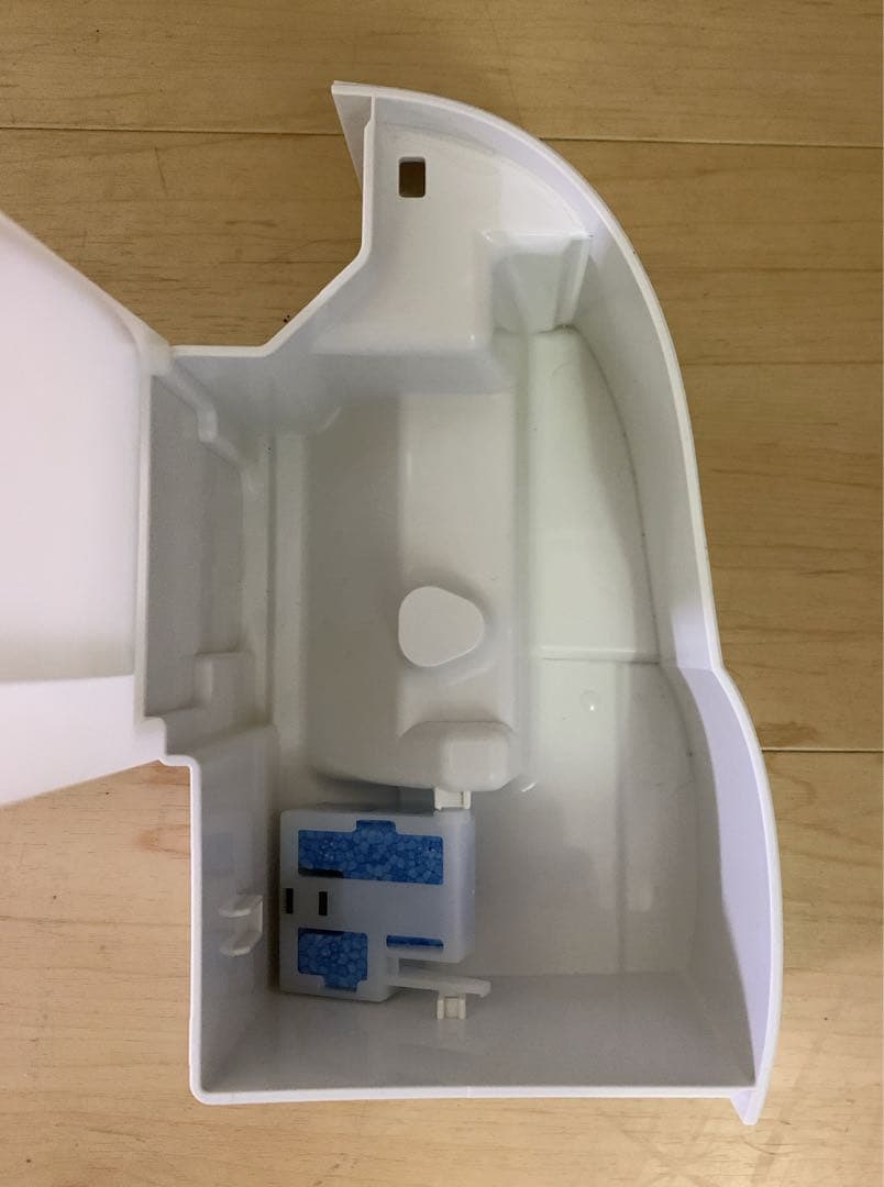 Min Thant様　シャープ　加湿空気清浄機 プラズマクラスターKI-PS50