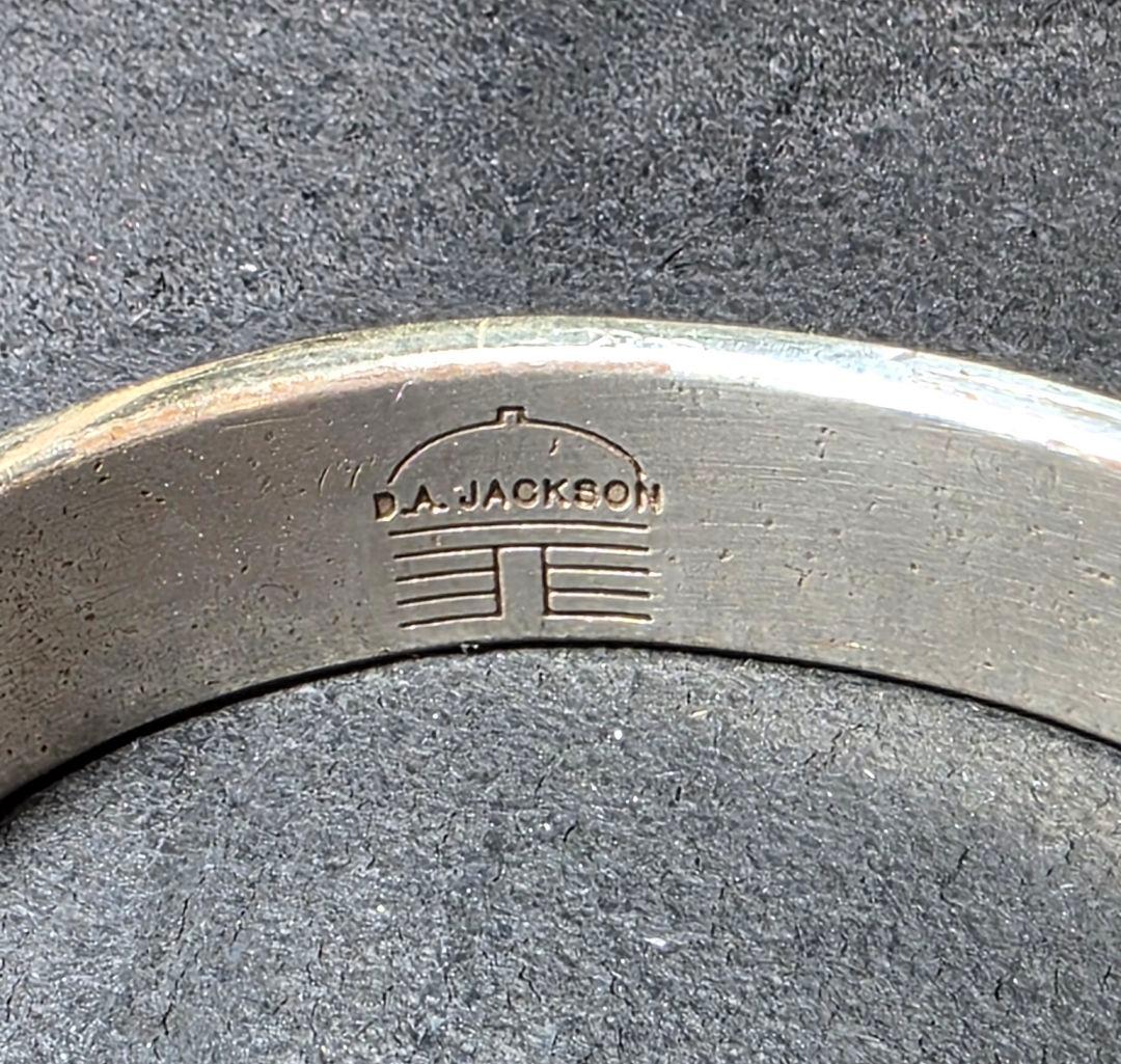 ダンジャクソン　バングル