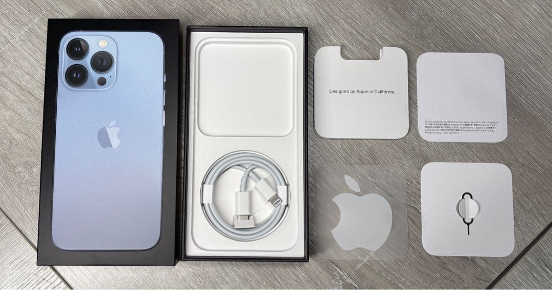 美品　iPhone13Pro 128GB SIMフリー 箱あり