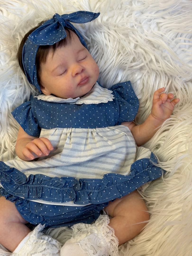 【リボーンドール】 ESENIA