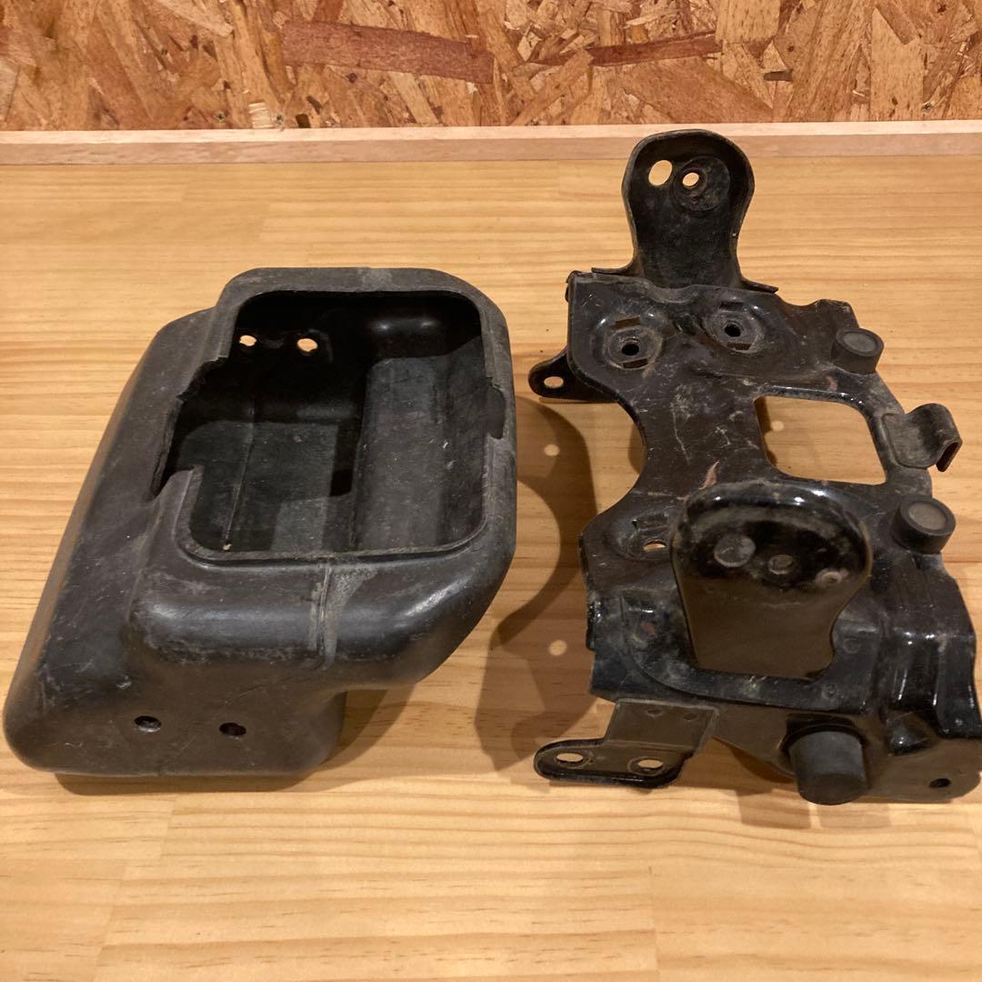 CB750FB リアフェンダーブラケット。ボックス