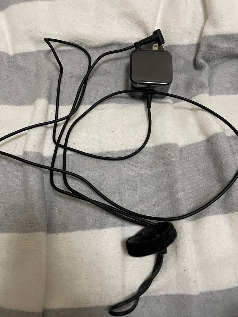 ASUS E410KA Intel Celeron N4500 4GBメモリー