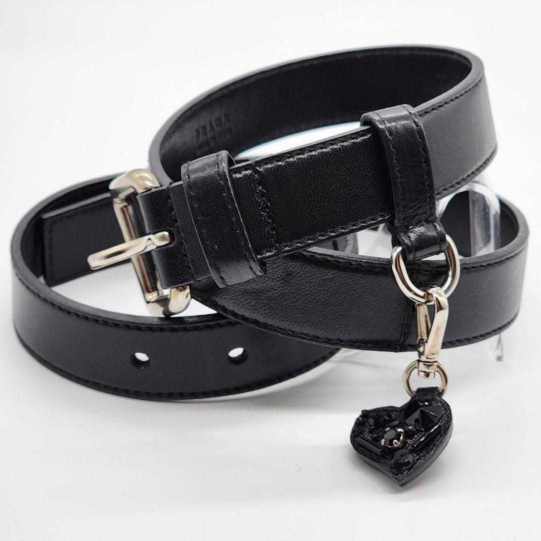 【 極美品 】 プラダ　サフィアーノレザー　ベルト　ハートチャーム　ブラック