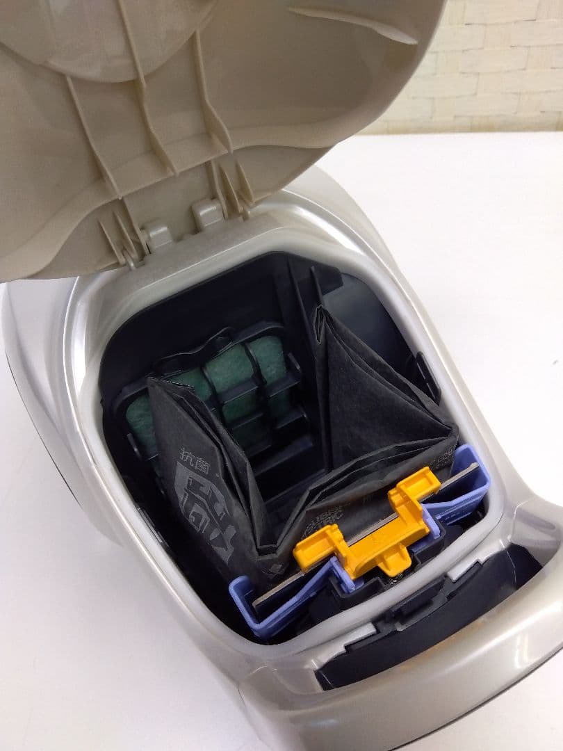 三菱電機 掃除機 TC-FD2D-N 紙パック式 23年製