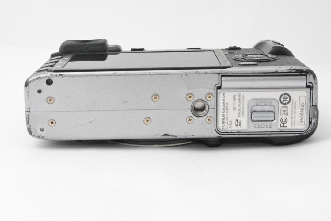 フジフィルム FUJIFILM X-E2 ボディ