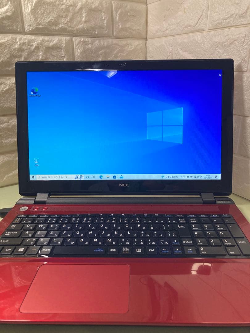【NEC LAVIE 】爆速SSD Blu-ray対応　カメラ付き　レッド