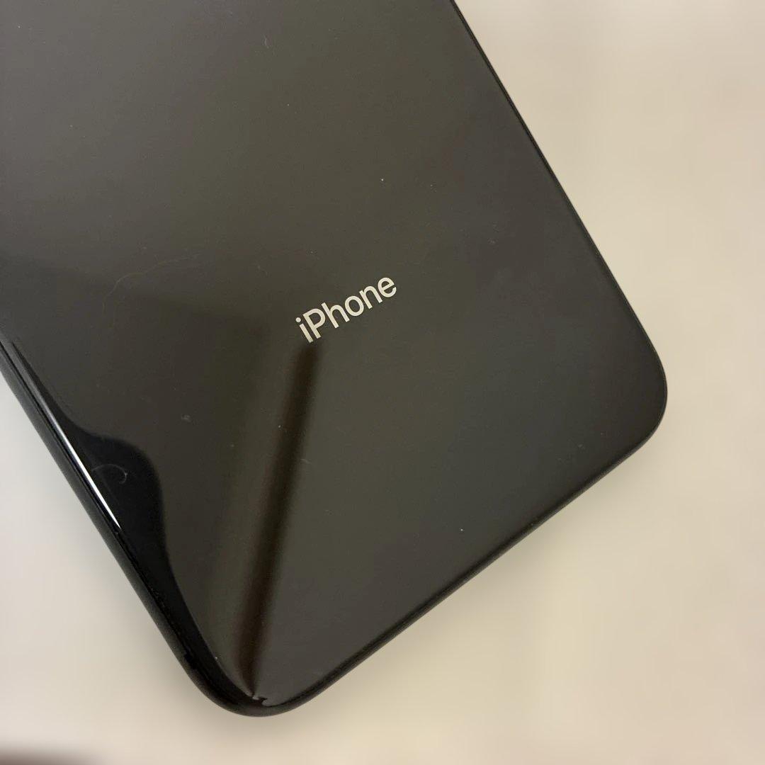 iPhone 8 Plus SIMフリー スペースグレイ64GB 本体のみ