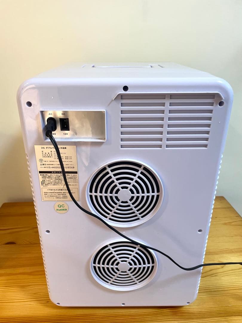 VERSOS（ベルソス）24L ダブルペルチェ冷温庫 VS-440　「7137