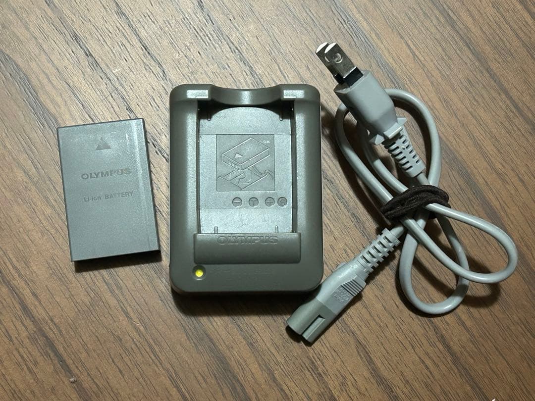 Olympus PEN E-PL6 ミラーレスカメラ