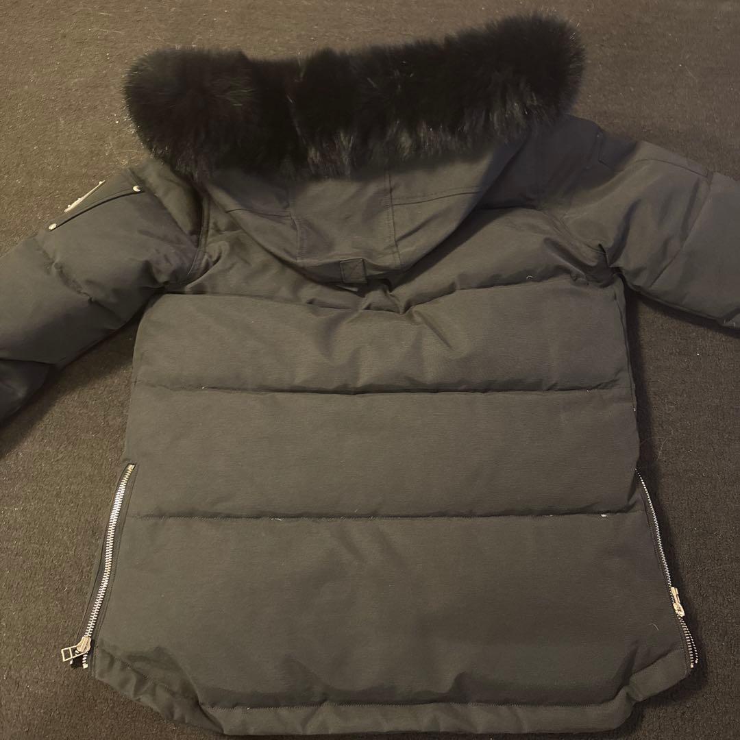 ムースナックルズ　moose knuckles ダウンジャケット