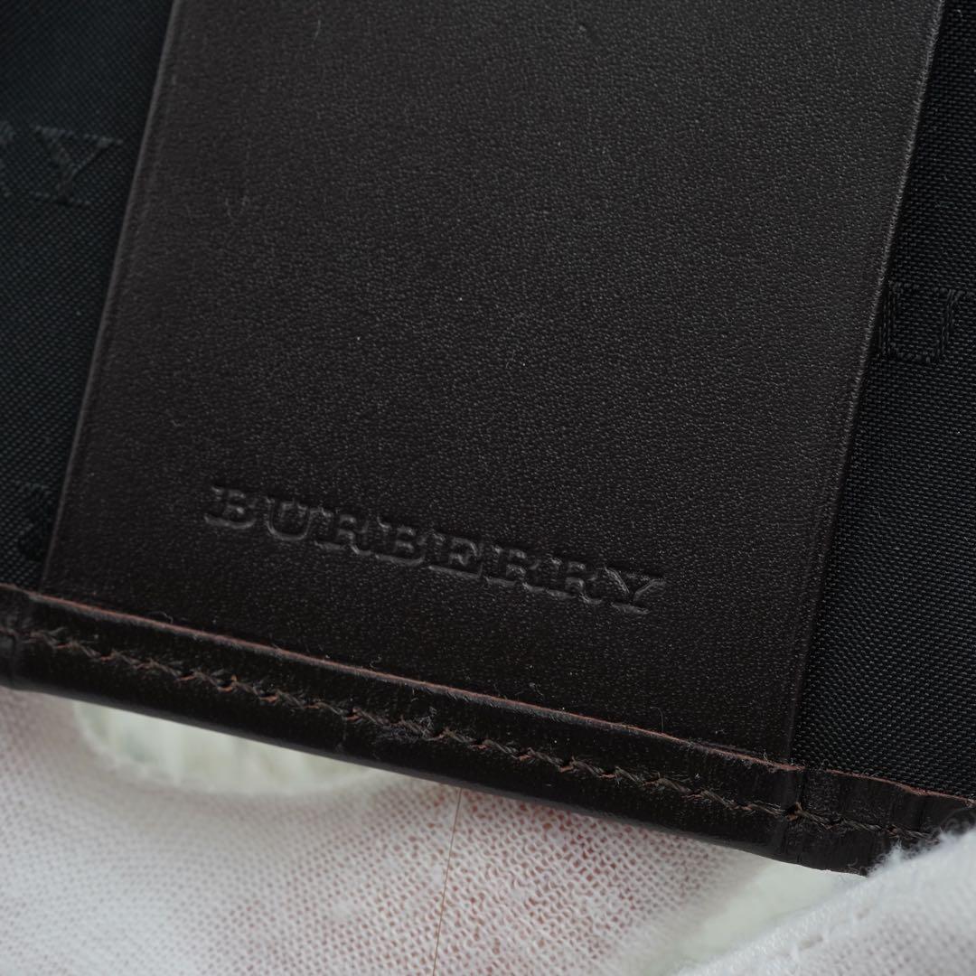 新品未使用品　箱付き　BURBERRY LONDON キーケース　ノバチェック