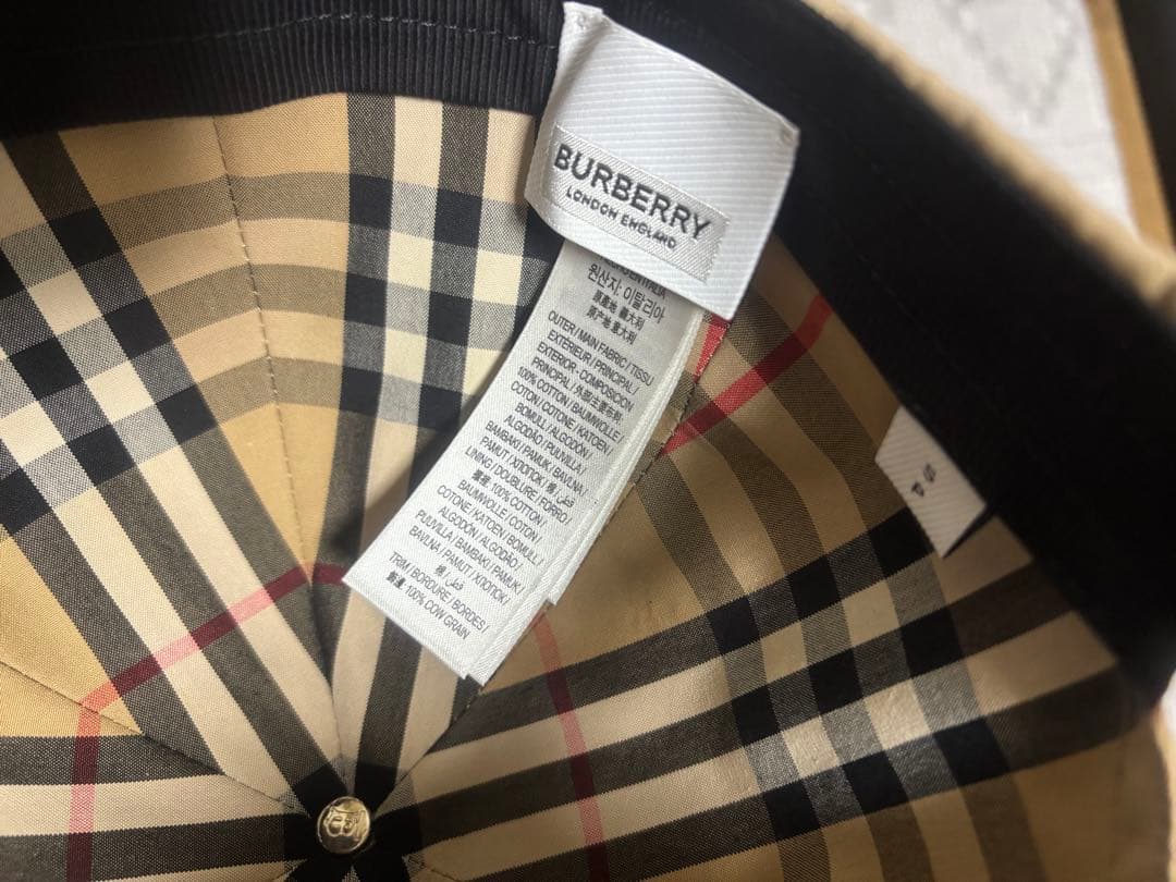 【美品】BURBERRY ベースボールキャップ