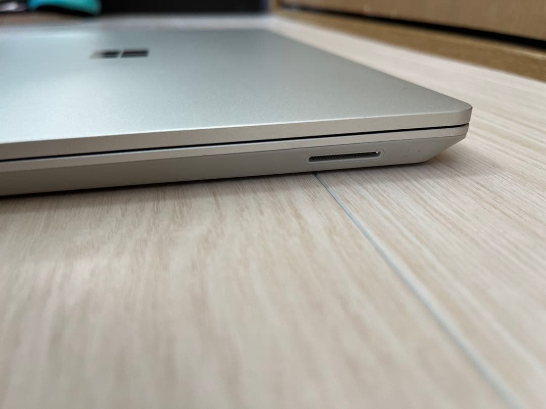 Surface Laptop Go 3 ジャンク　シルバー