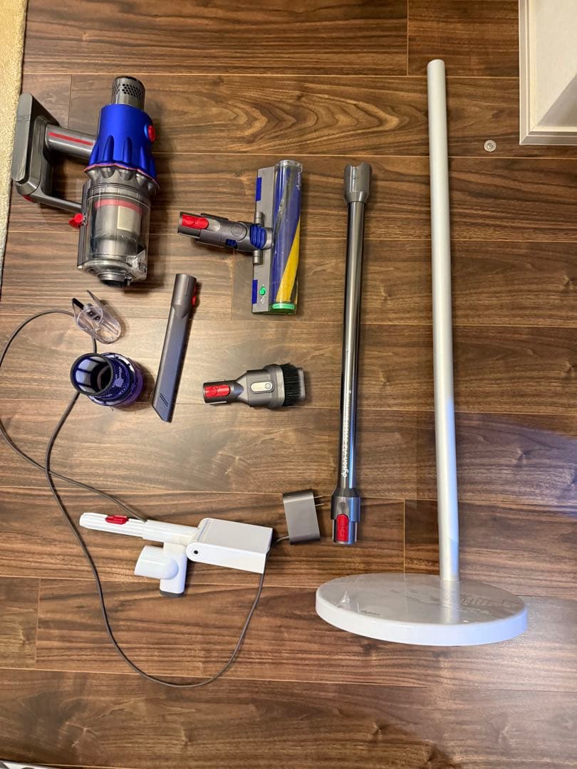 中古 ダイソン V12 Detect Slim Fluffy SV20FF 本体