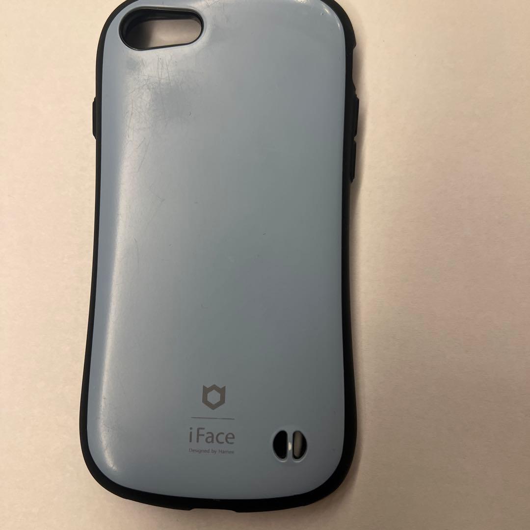 iPhone 8ブラック 本体 iFaceケース付き　256GB